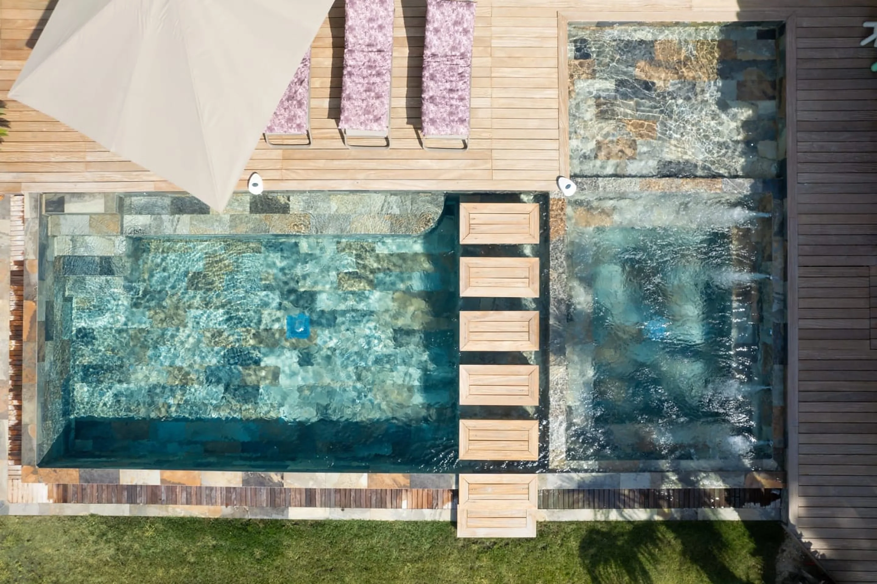 Saint-Tropez — Résidence Contemporaine Confidentielle — 3 / 3